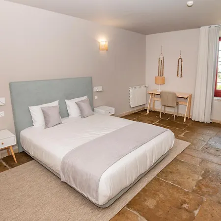 بيت شباب Palacio Dos Marqueses *