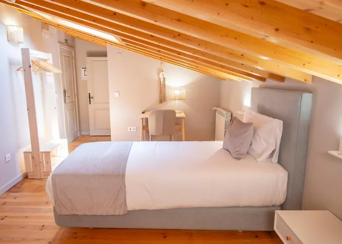 Palácio Dos Marqueses Albergue Mafra